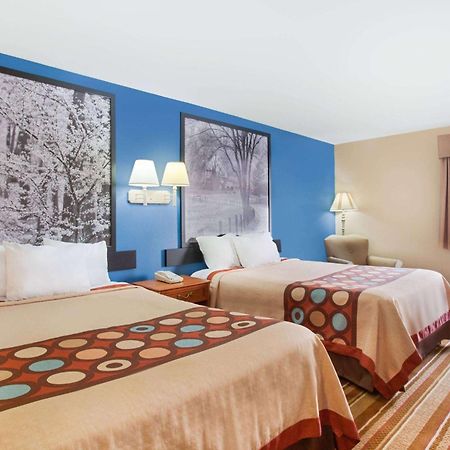Hotel Super 8 By Wyndham Defiance Zewnętrze zdjęcie