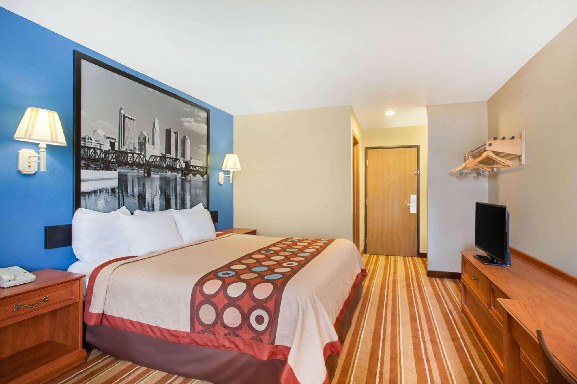 Hotel Super 8 By Wyndham Defiance Zewnętrze zdjęcie